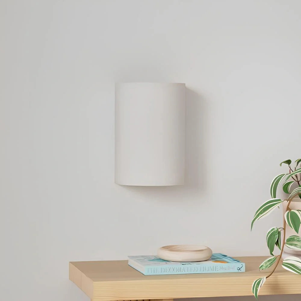 Luminária de parede em linho claro