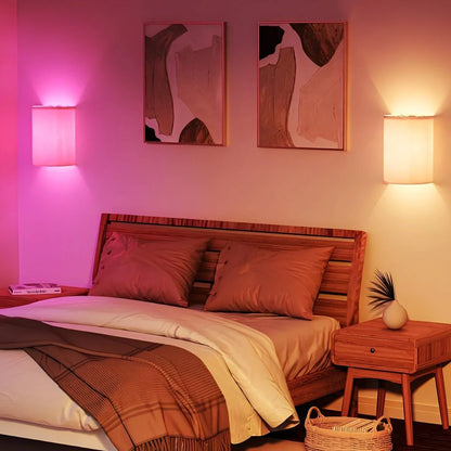 Luminária de parede em linho claro