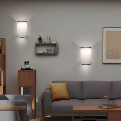 Luminária de parede em linho claro