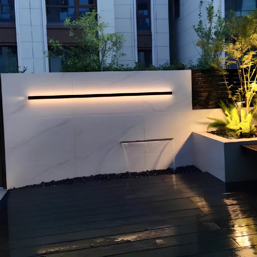 Luminária de parede externa Linear Luxe™
