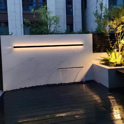 Luminária de parede externa Linear Luxe™