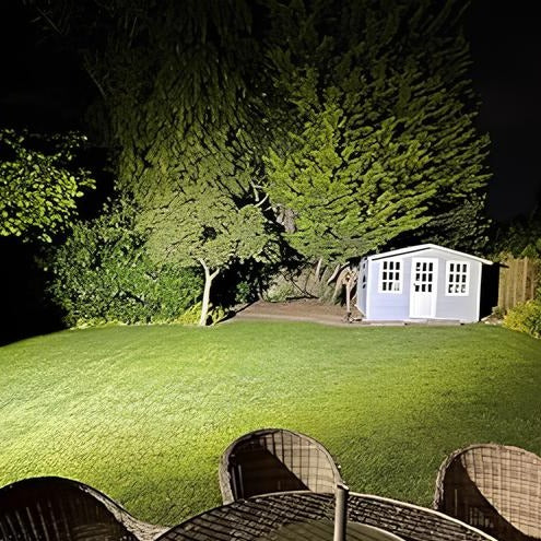 Lumina™ Proyector solar