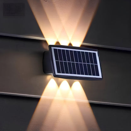 Solar wall light
